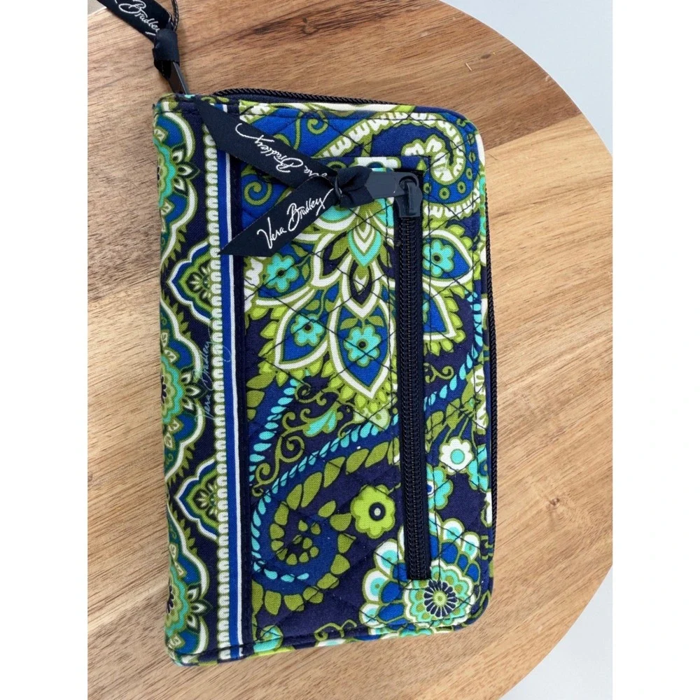 Vera Bradley Blue Green Paisley Quilted Turn Lock Wallet Zip Around Organizer - Picture 2 of 6